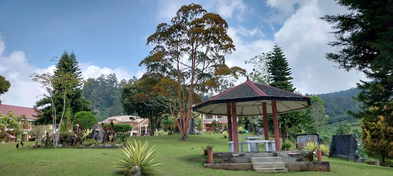 Camp Wilson Foursquare